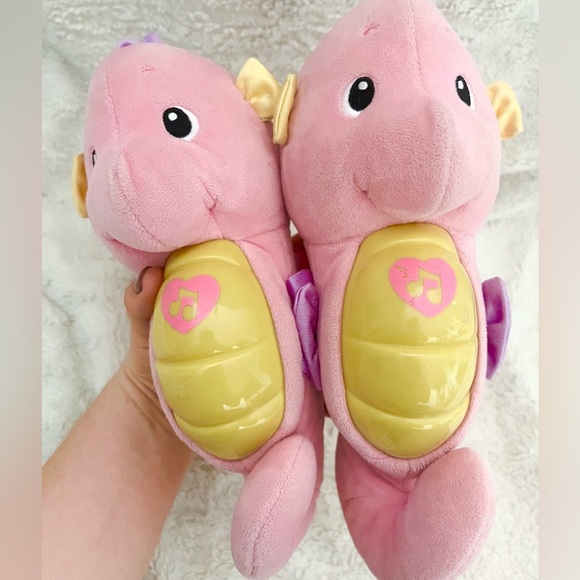Fisher-Price Pink Musical Seahorse Plush Toys - Picture 8 of 9